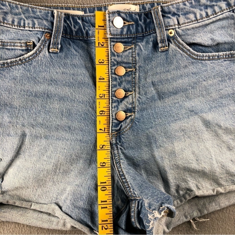 Universal Thread Vintage Mini Button Fly Raw Hem … - image 7